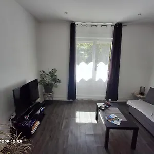 Appartement 1er étage 2ch Avec Parking à, Lurs